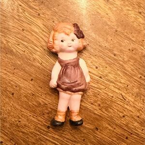 Vintage Ceramic Girl Pin in Mauve Dress